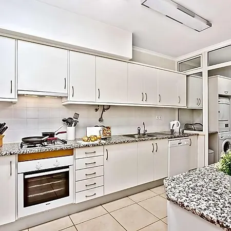 Sleeps 6 With Pool Air Con And Wifi Appartamento *